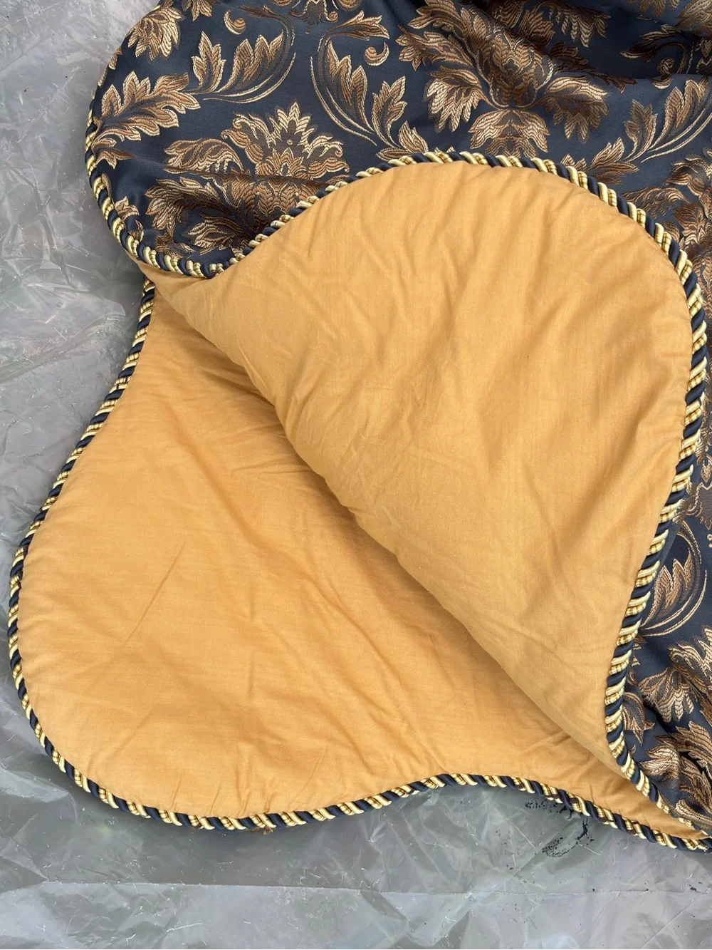 The Luxury Collection Blue & Gold Floral Jacquard Comforter & Shams - King Sz